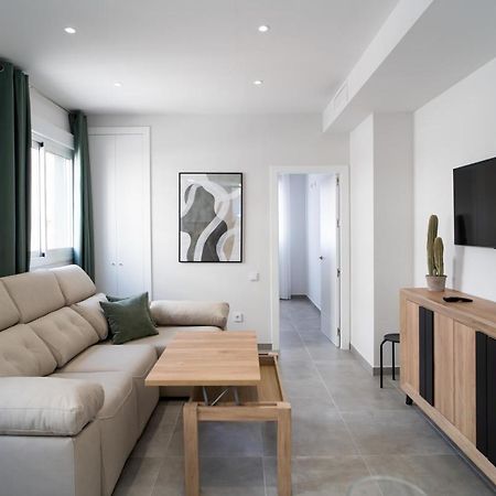 Aac Malaga - Apartamento Muy Comodo Y Bien Comunicado, A 1,3Km Del Centro Bagian luar foto