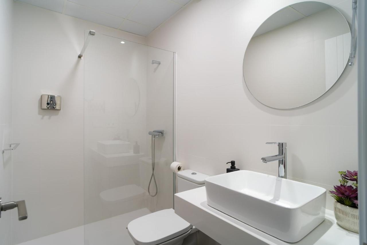 Aac Malaga - Apartamento Muy Comodo Y Bien Comunicado, A 1,3Km Del Centro Bagian luar foto
